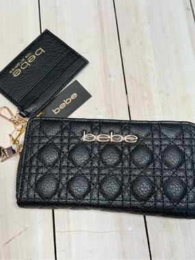 BEBÉ Calla Zip Around Wallet with card holder Black